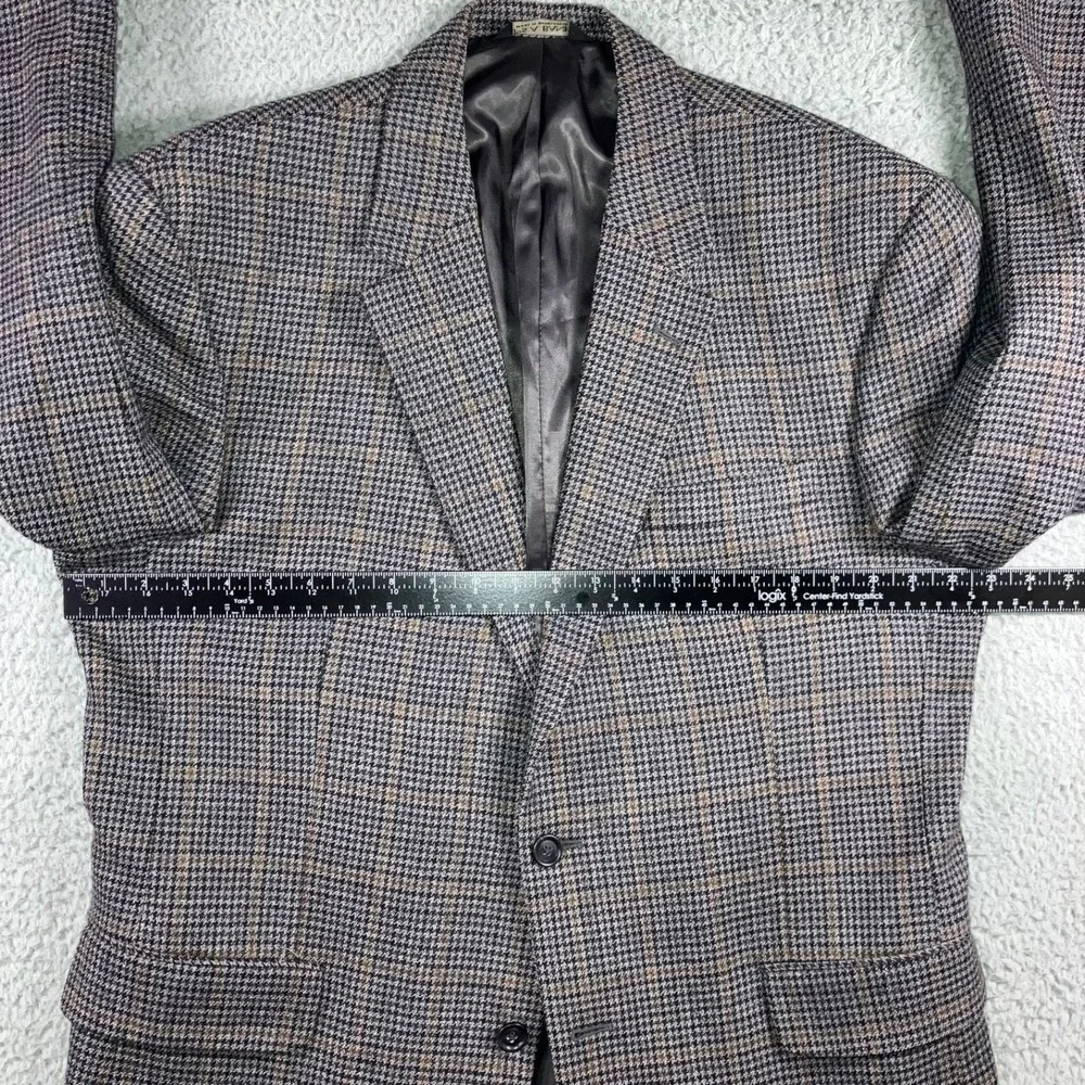 Jos A Bank Blazer Sports Coat Men 44 R Wool Tweed Houndstooth 2‎ Button Gray